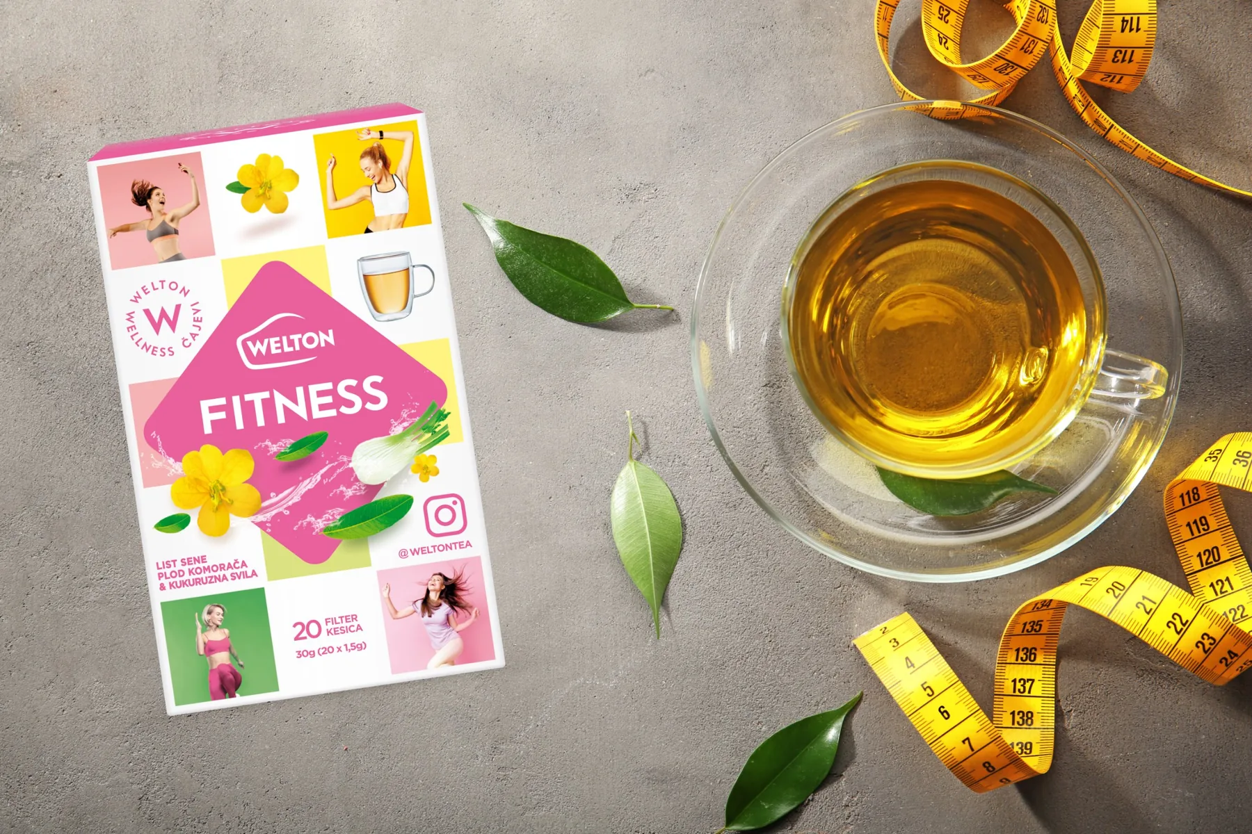 Welton Fitness čaj i šolja čaja na stolu